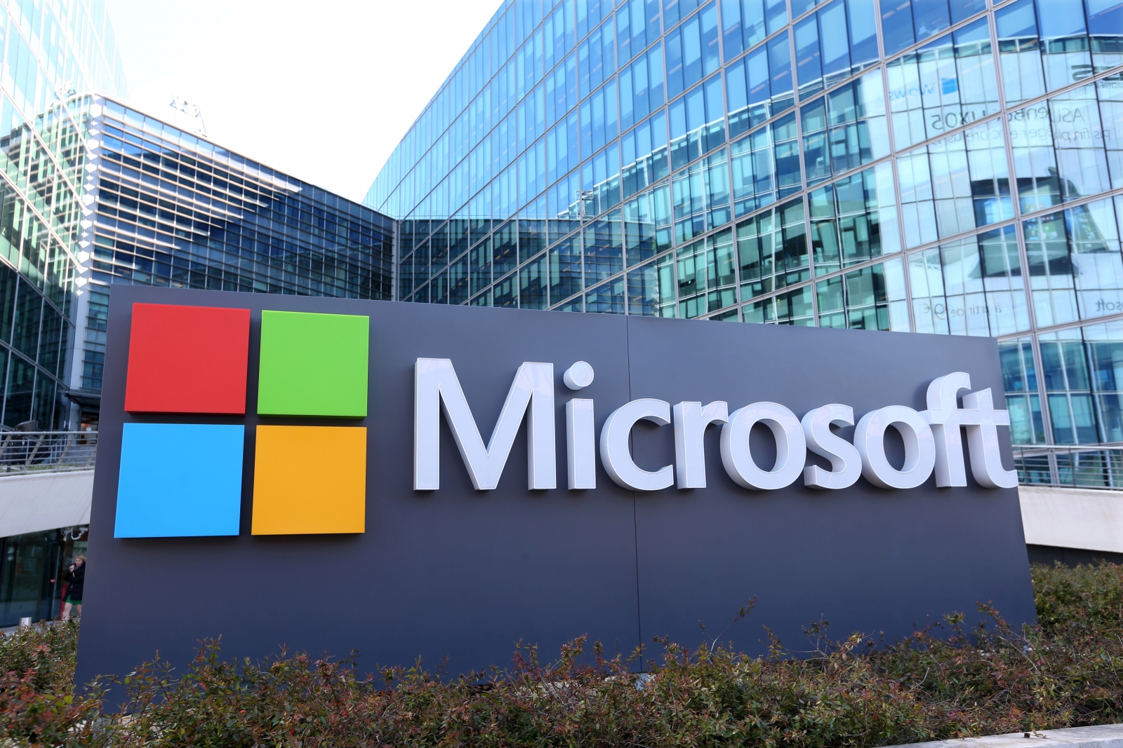 ГУД БАЙ, АМЕРИКА... РАЗБИРАЕМ MICROSOFT